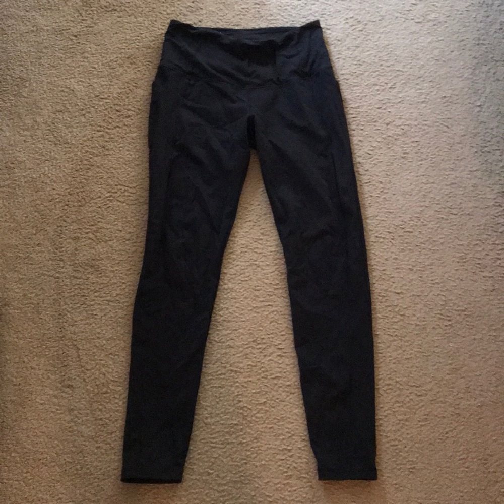 Victoria’s Secret side pocket legging